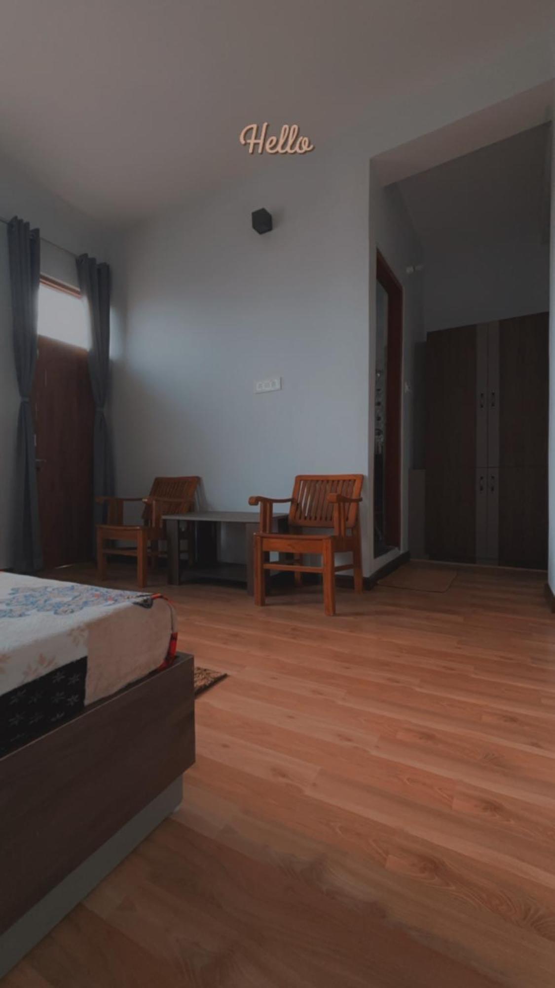 Apartamento Lha Pomo Kyelang Exterior foto