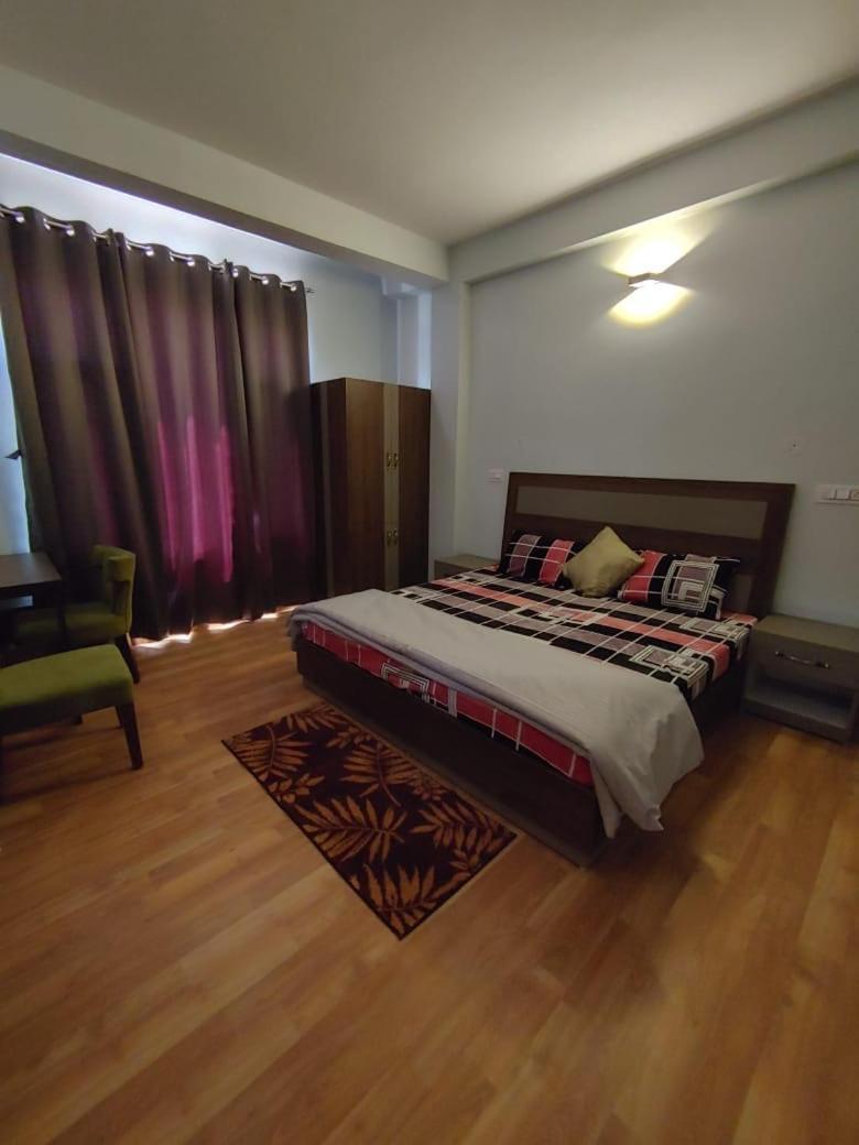 Apartamento Lha Pomo Kyelang Exterior foto