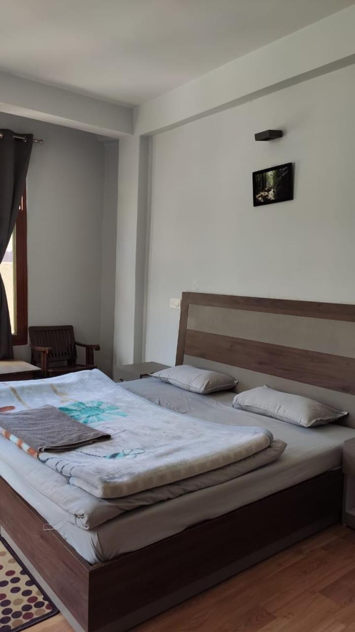 Apartamento Lha Pomo Kyelang Exterior foto