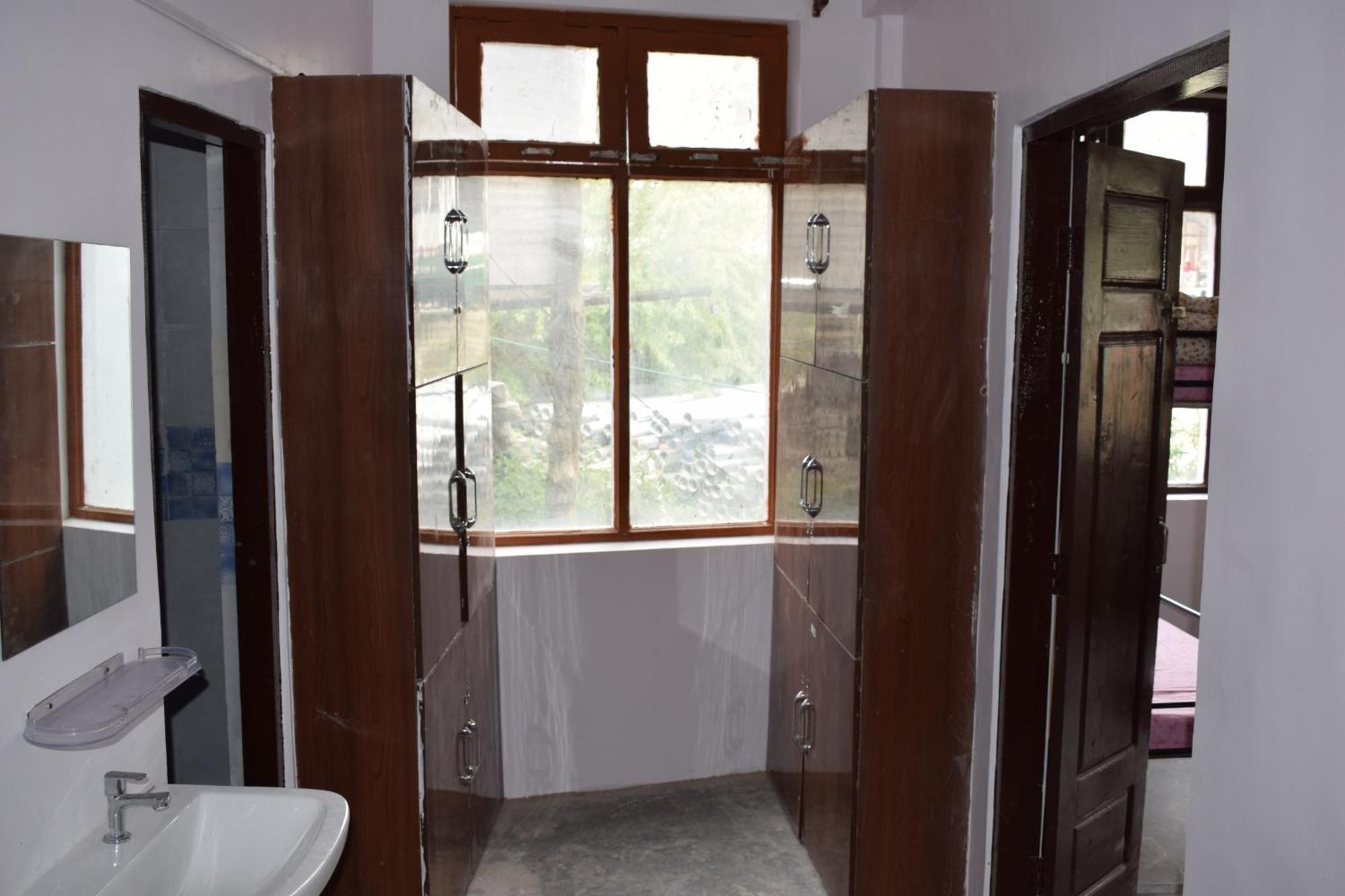 Apartamento Lha Pomo Kyelang Exterior foto